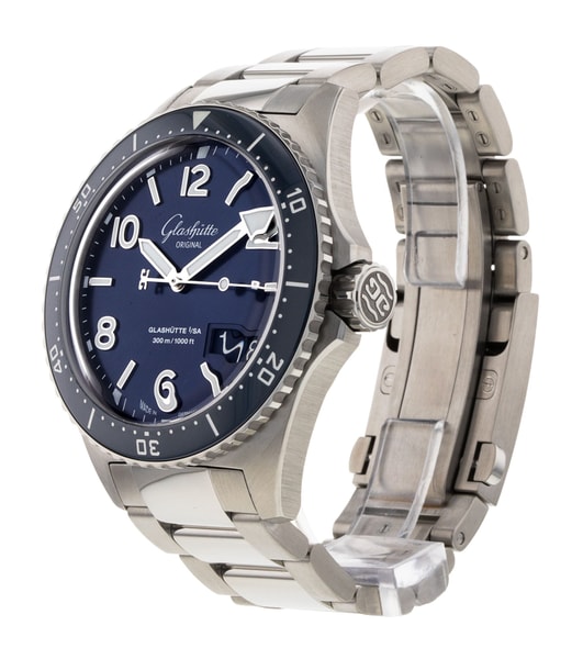 Glashutte Original SeaQ Panorama Date 1-36-13-02-81-34